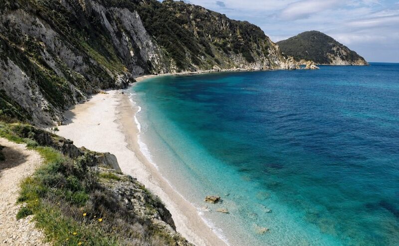 Spiaggia di Sansone e La Sorgente all’Isola d’Elba