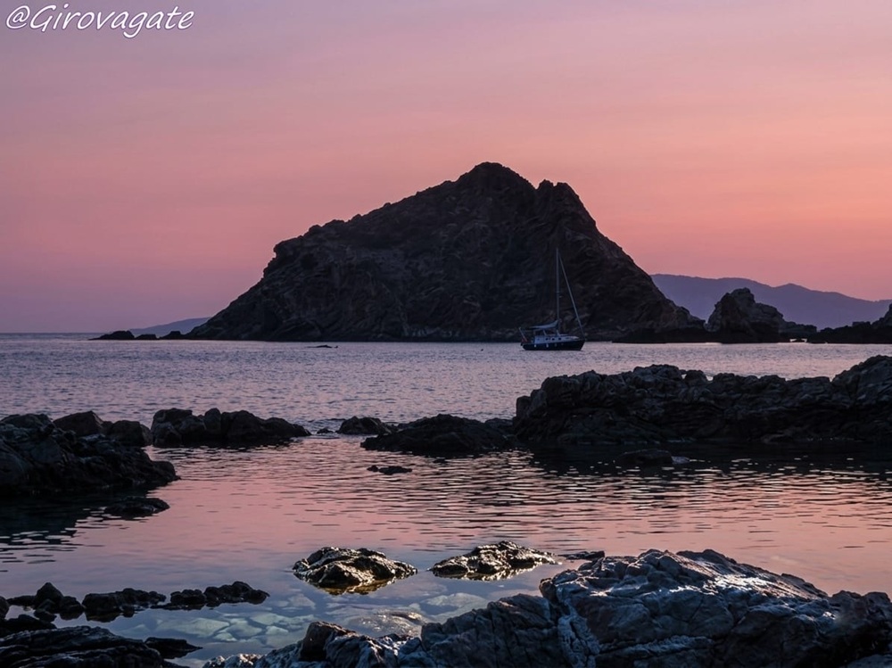 cala mar morto argentario crepuscolo