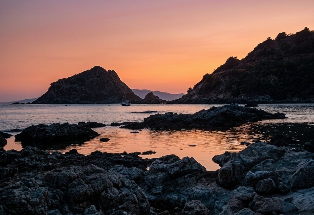 cala mar morto argentario tramonto
