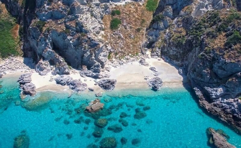 Resort di lusso in Calabria: un’esperienza unica a Capo Vaticano